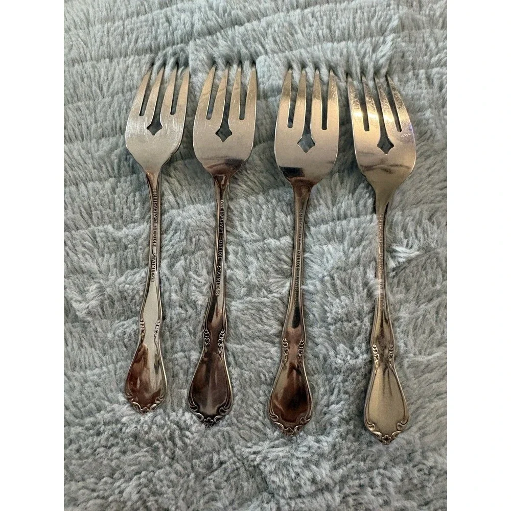 Oneida Craft Stainless Chateau 4 Salad Forks Deluxe